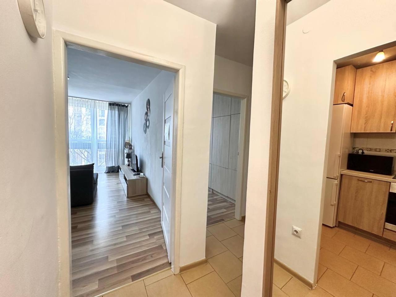 Ohmyhome - Park Mirowski Apartment Warszawa Eksteriør bilde